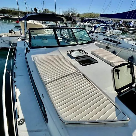 Ботель Nights On A Boat At The Quay - Richelieu Beach Atypical Rental