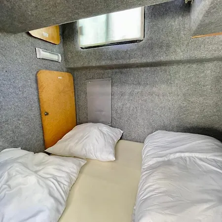 Ботель Nights On A Boat At The Quay - Richelieu Beach Atypical Rental Агд